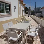 Dans Un Cadre Paradisiaque *